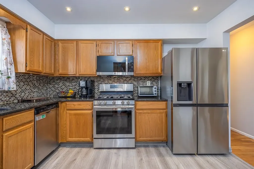 9 Jackson Avenue Garnerville NY 10923