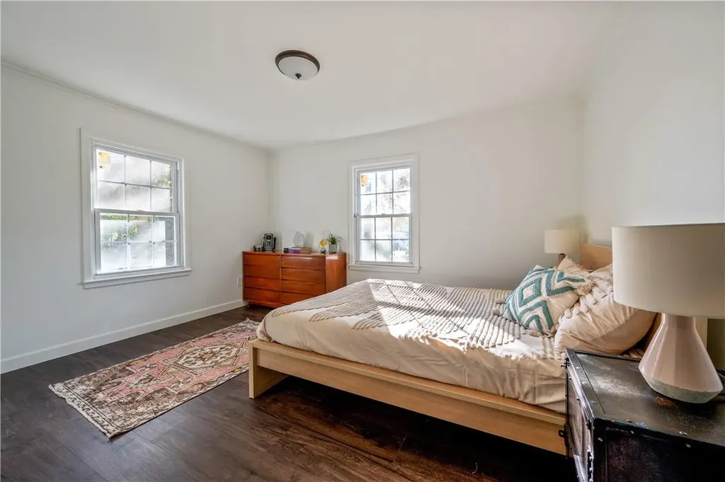 6 Schoolhouse Lane Poughkeepsie NY 12603
