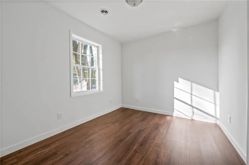 6 Schoolhouse Lane Poughkeepsie NY 12603