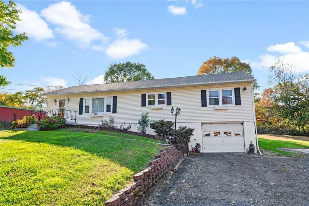 251 Mountain View Avenue Wallkill NY 12589
