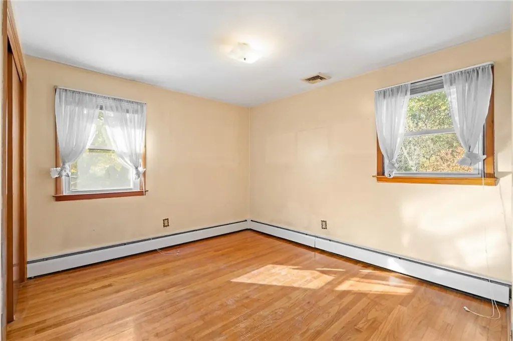 251 Mountain View Avenue Wallkill NY 12589