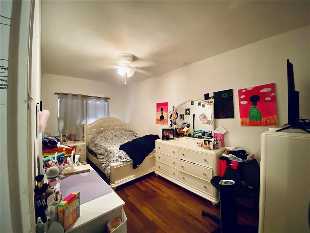 4228 Murdock Avenue Bronx NY 10466