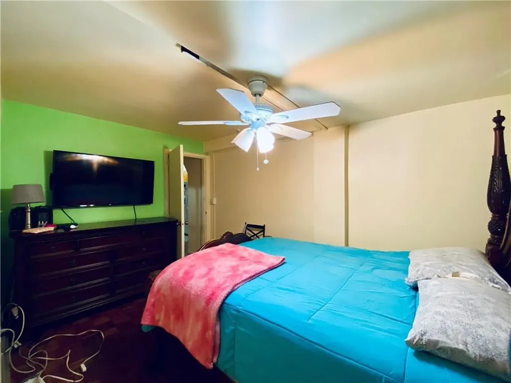 4228 Murdock Avenue Bronx NY 10466