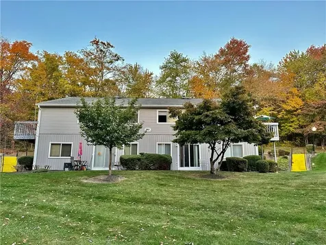 145 Flintlock Way Yorktown Heights NY 10598