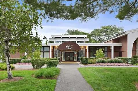145 Flintlock Way Yorktown Heights NY 10598