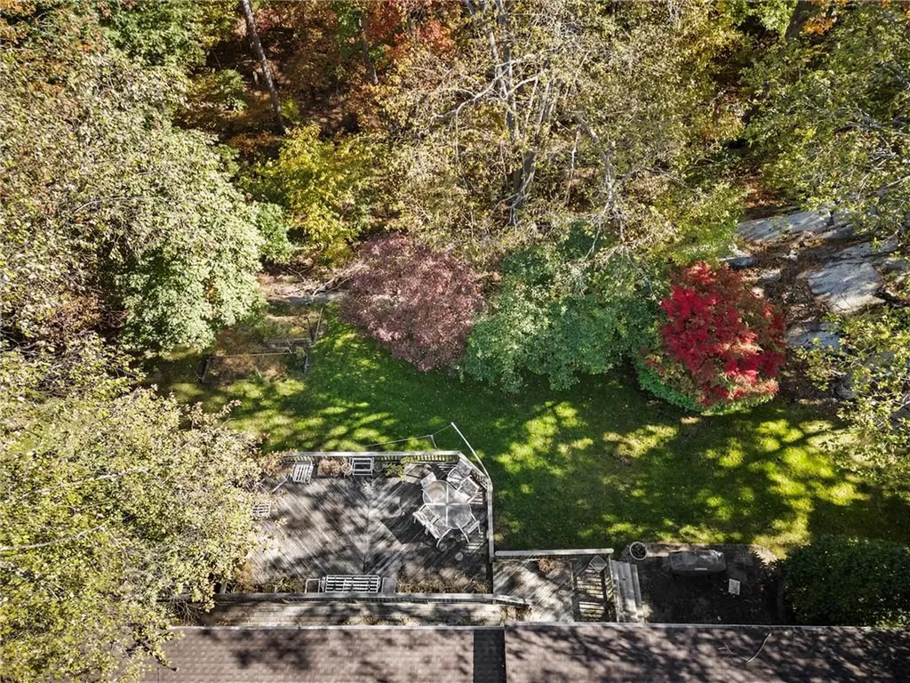 20 Devonshire Drive White Plains NY 10605