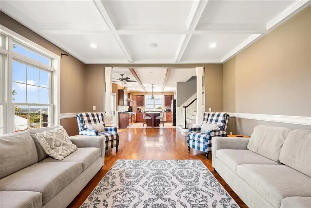 5 Summit Drive Marlboro NY 12542