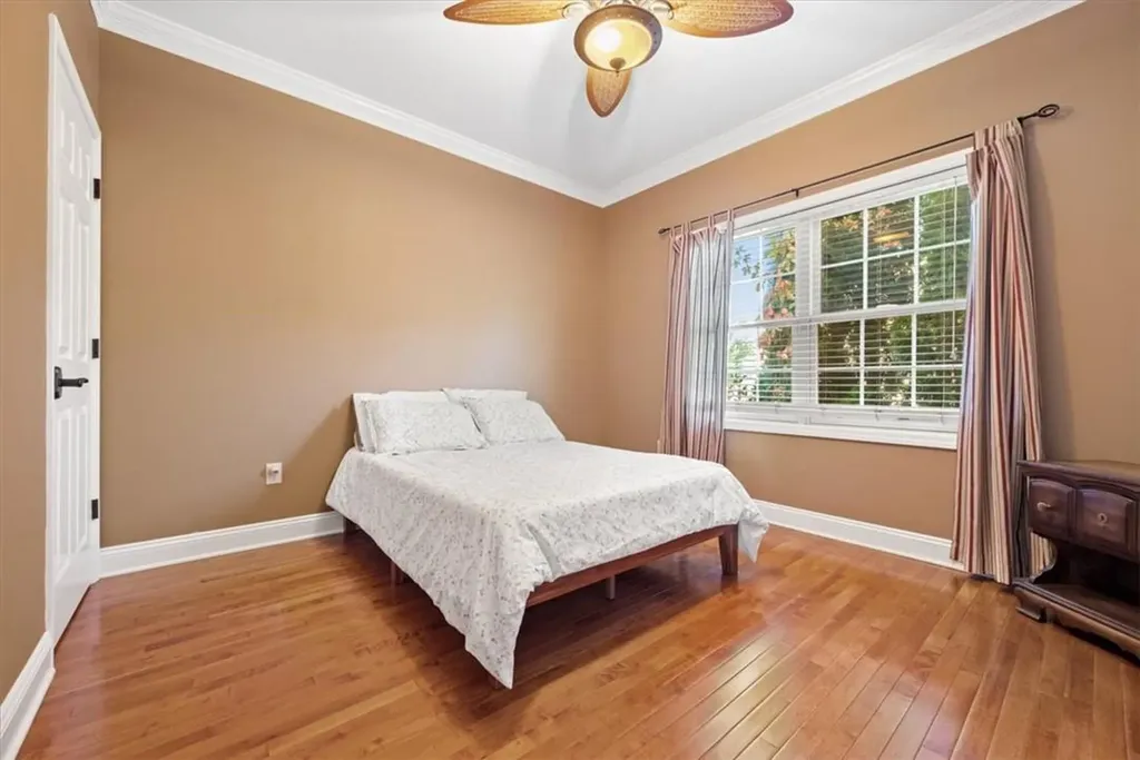 5 Summit Drive Marlboro NY 12542