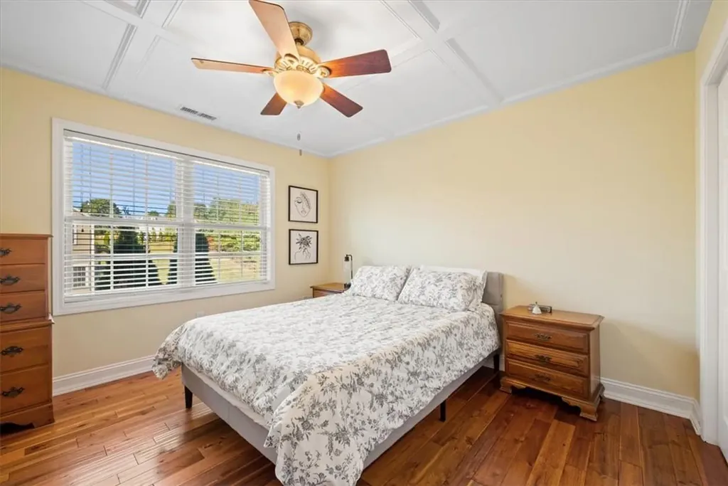 5 Summit Drive Marlboro NY 12542