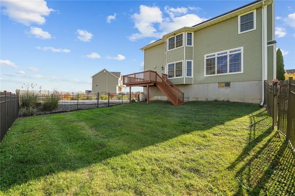 5 Summit Drive Marlboro NY 12542