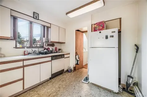 865 Commerce Street Thornwood NY 10594