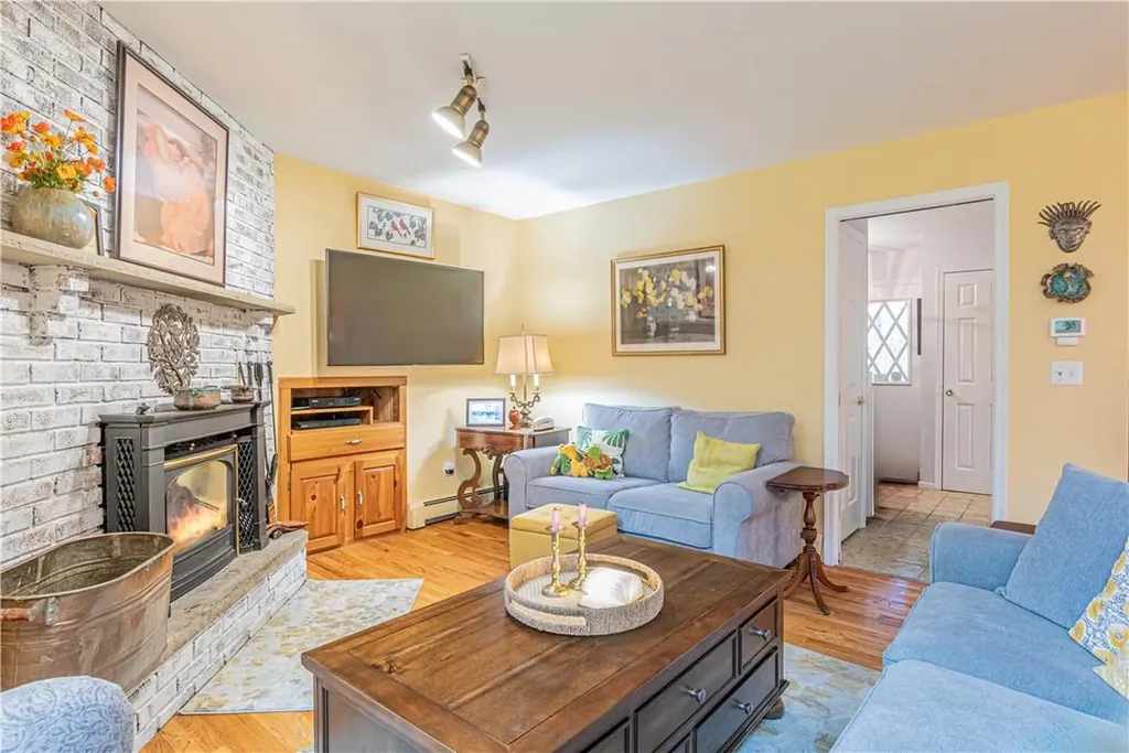 26 Matuk Drive Hyde Park NY 12538