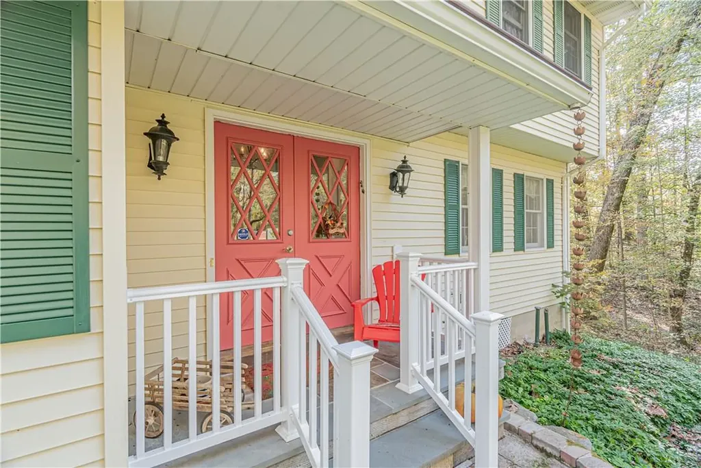 26 Matuk Drive Hyde Park NY 12538