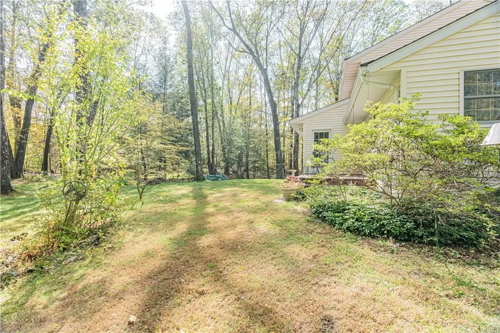 26 Matuk Drive Hyde Park NY 12538