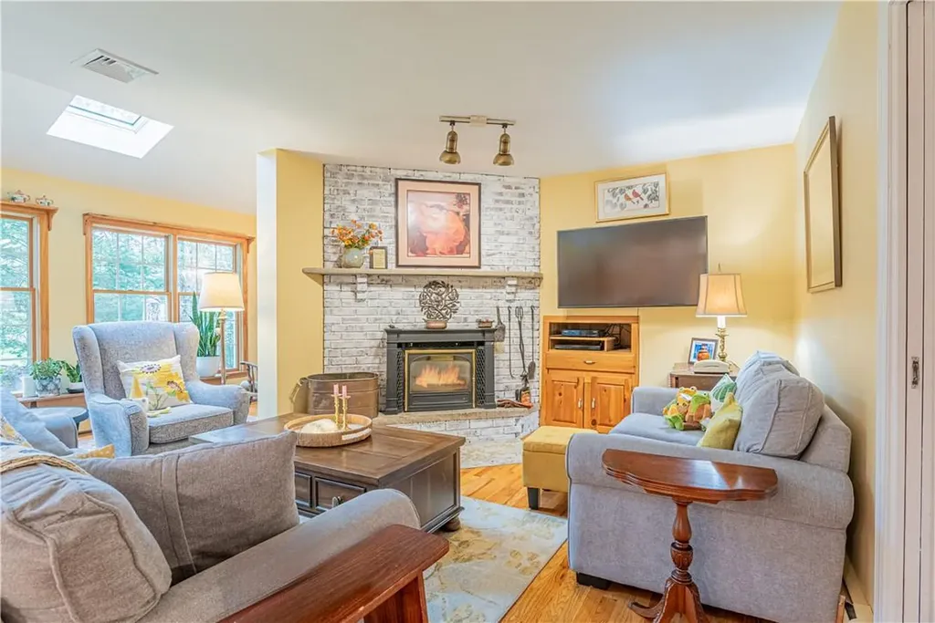 26 Matuk Drive Hyde Park NY 12538