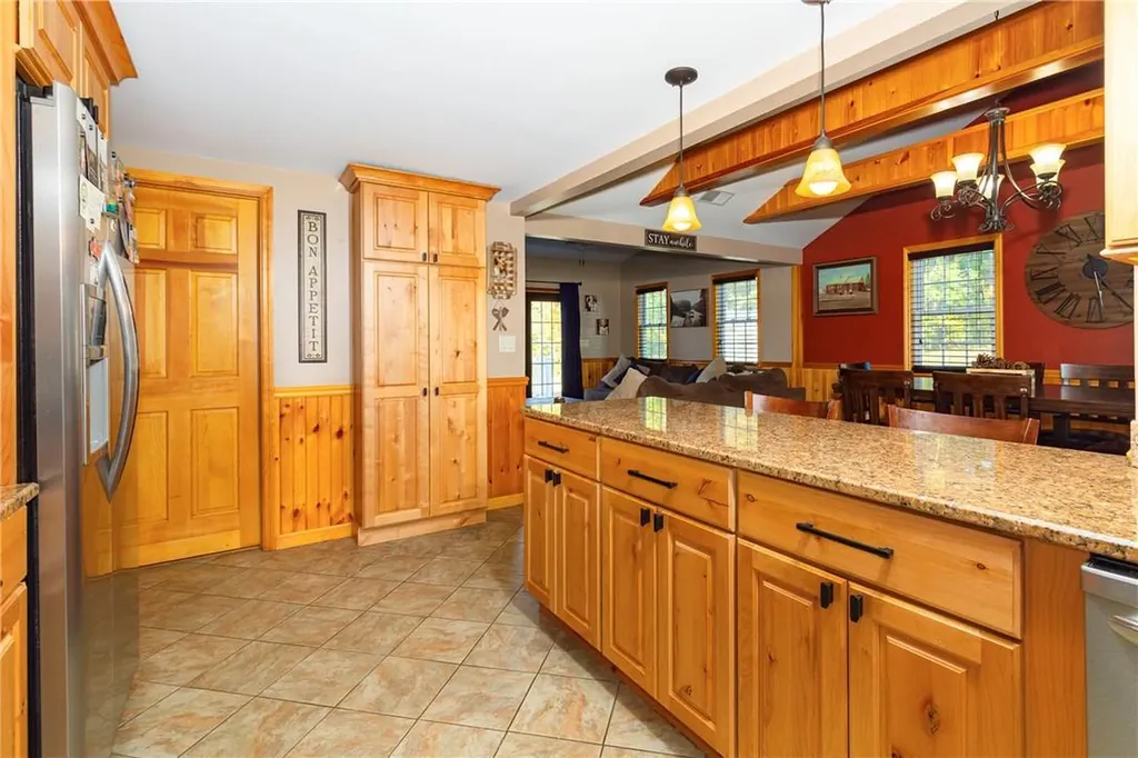 5183 Route 9 Staatsburg NY 12580