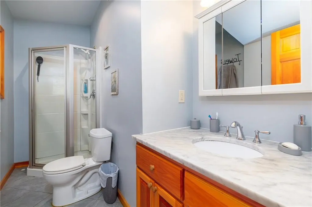 5183 Route 9 Staatsburg NY 12580