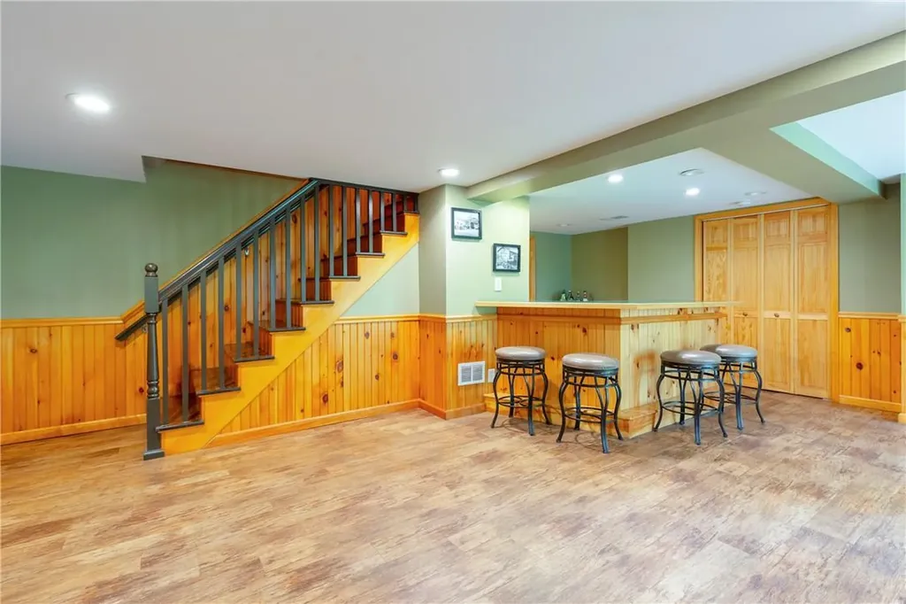 5183 Route 9 Staatsburg NY 12580
