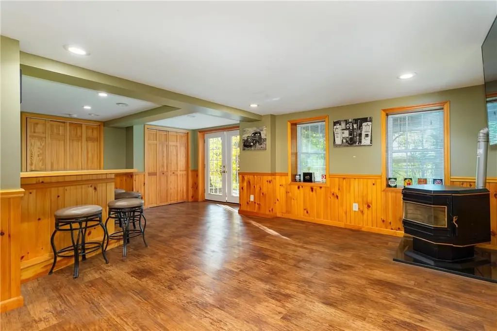 5183 Route 9 Staatsburg NY 12580