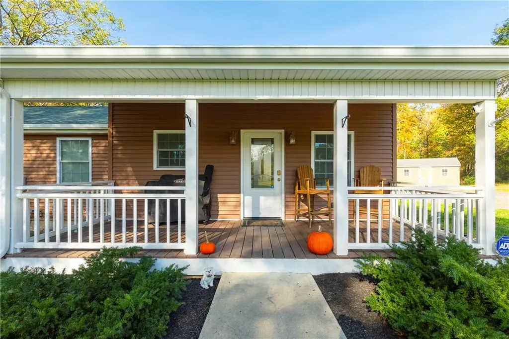 5183 Route 9 Staatsburg NY 12580