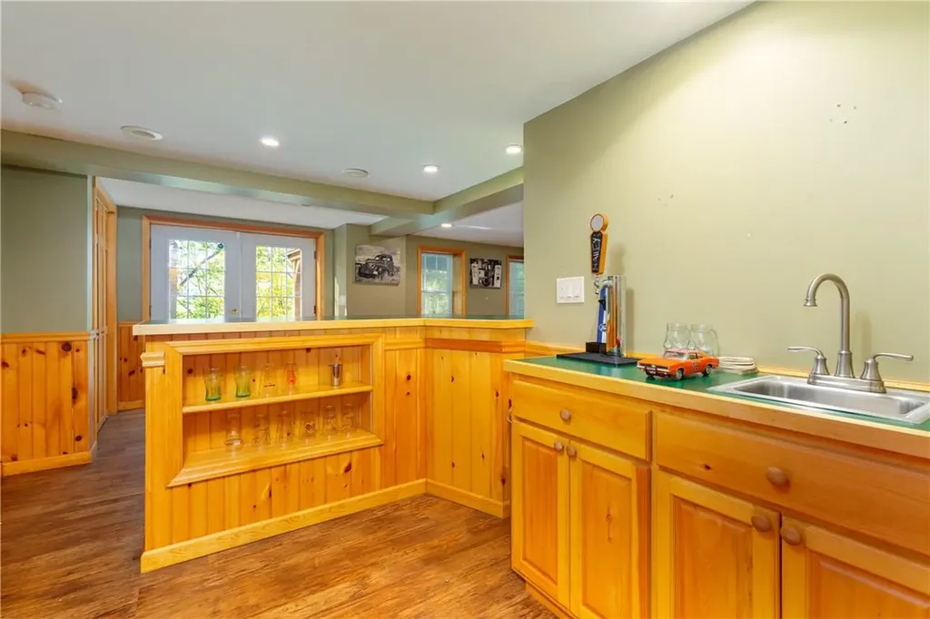 5183 Route 9 Staatsburg NY 12580