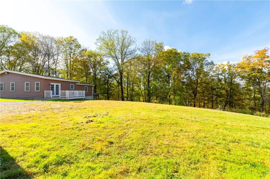 5183 Route 9 Staatsburg NY 12580