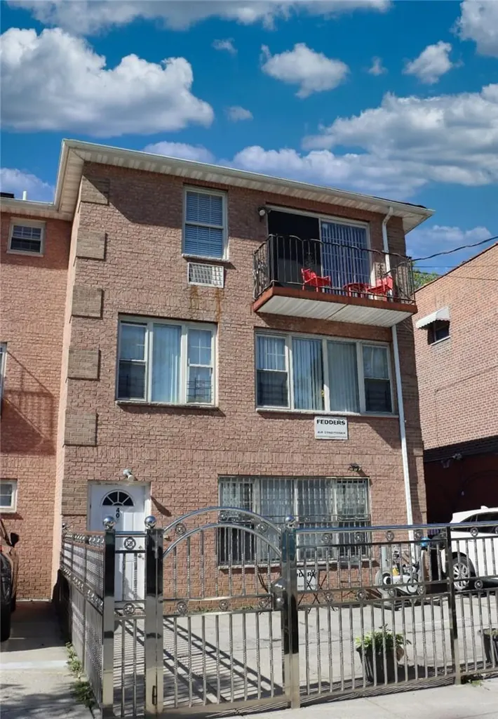 407 Taylor Avenue Bronx NY 10473