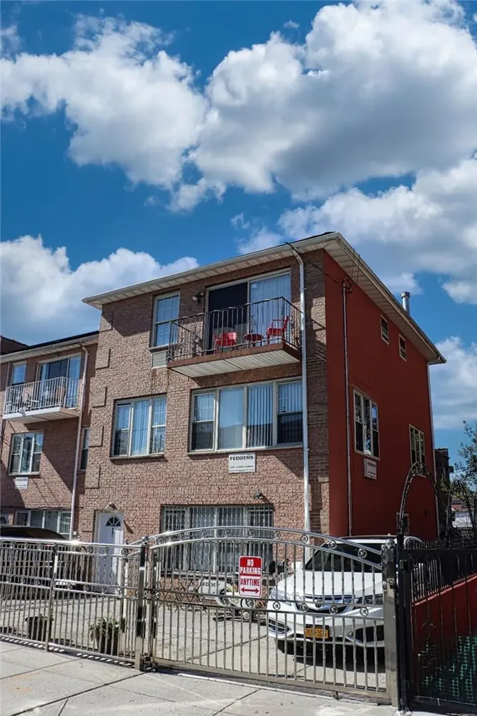 407 Taylor Avenue Bronx NY 10473