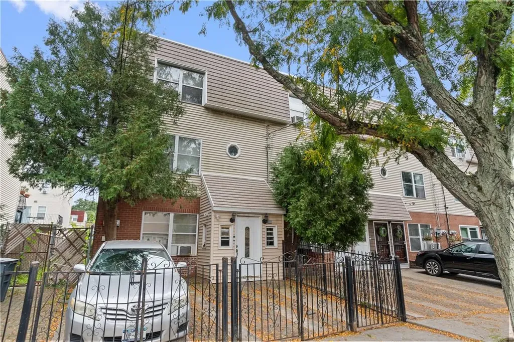 2026 Caesar Place Bronx NY 10473