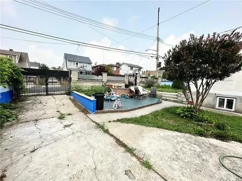 2808 Wickham Avenue Bronx NY 10469