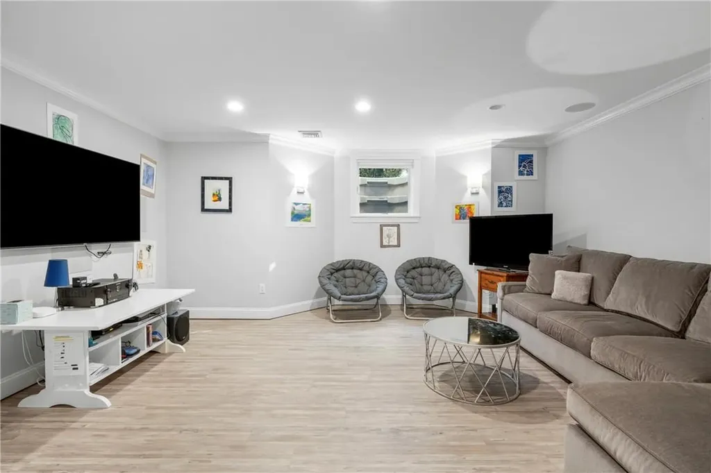 23 Johnson Place Rye NY 10580