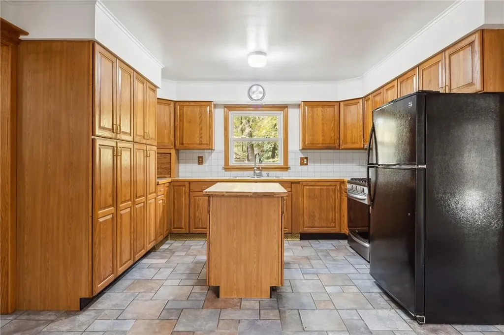142 Chris Lane Olivebridge NY 12461