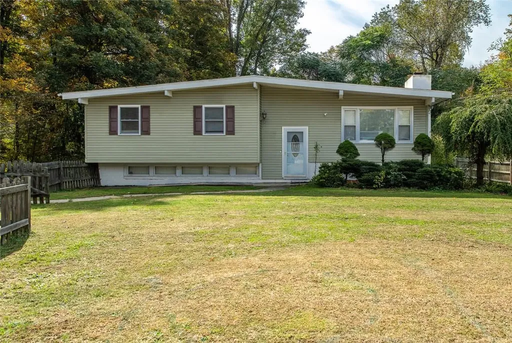 18 Toomey Drive Poughkeepsie NY 12603