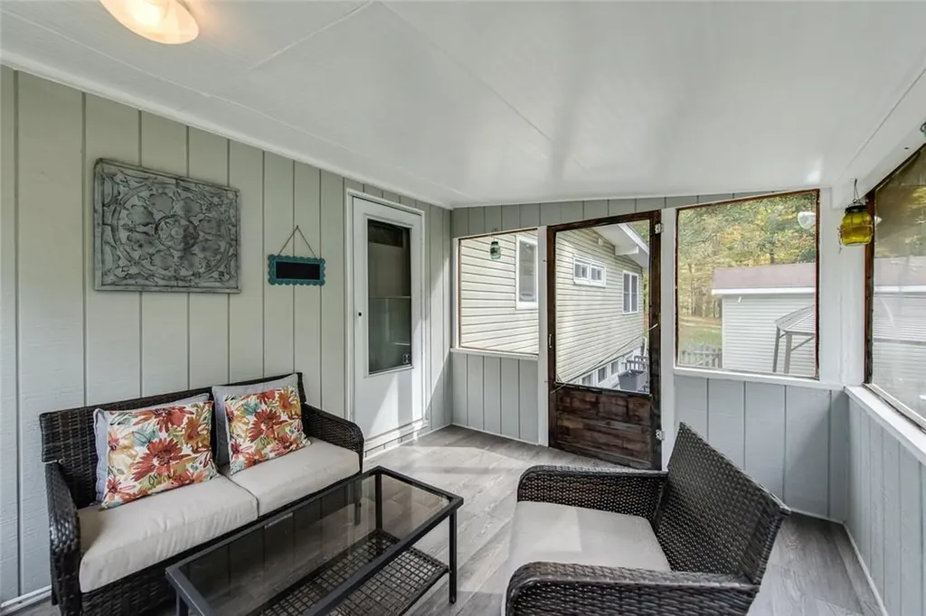 18 Toomey Drive Poughkeepsie NY 12603