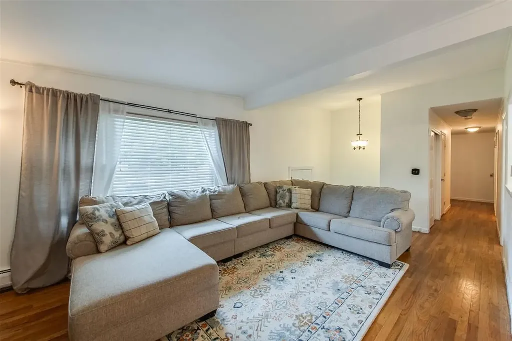 18 Toomey Drive Poughkeepsie NY 12603