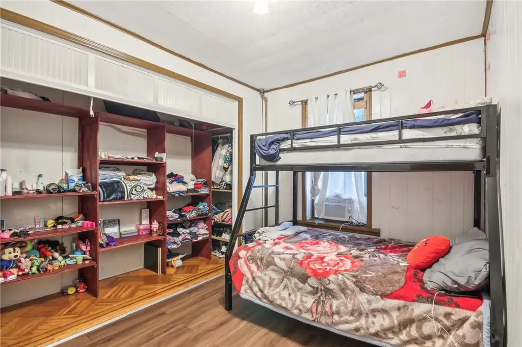 8464 86th Avenue Woodhaven NY 11421
