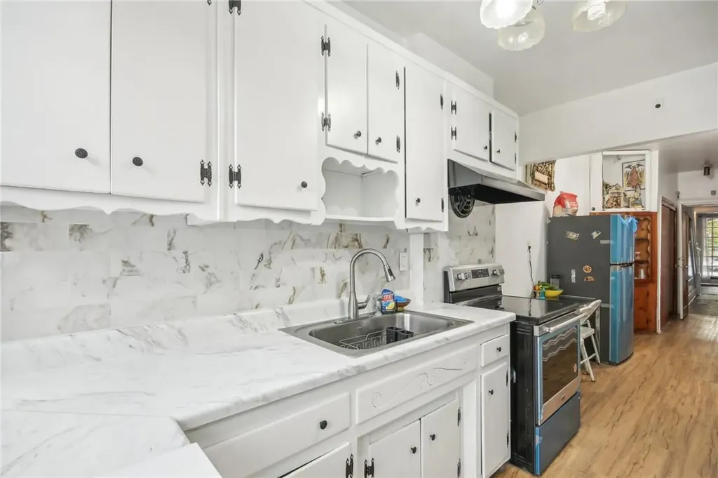 8464 86th Avenue Woodhaven NY 11421