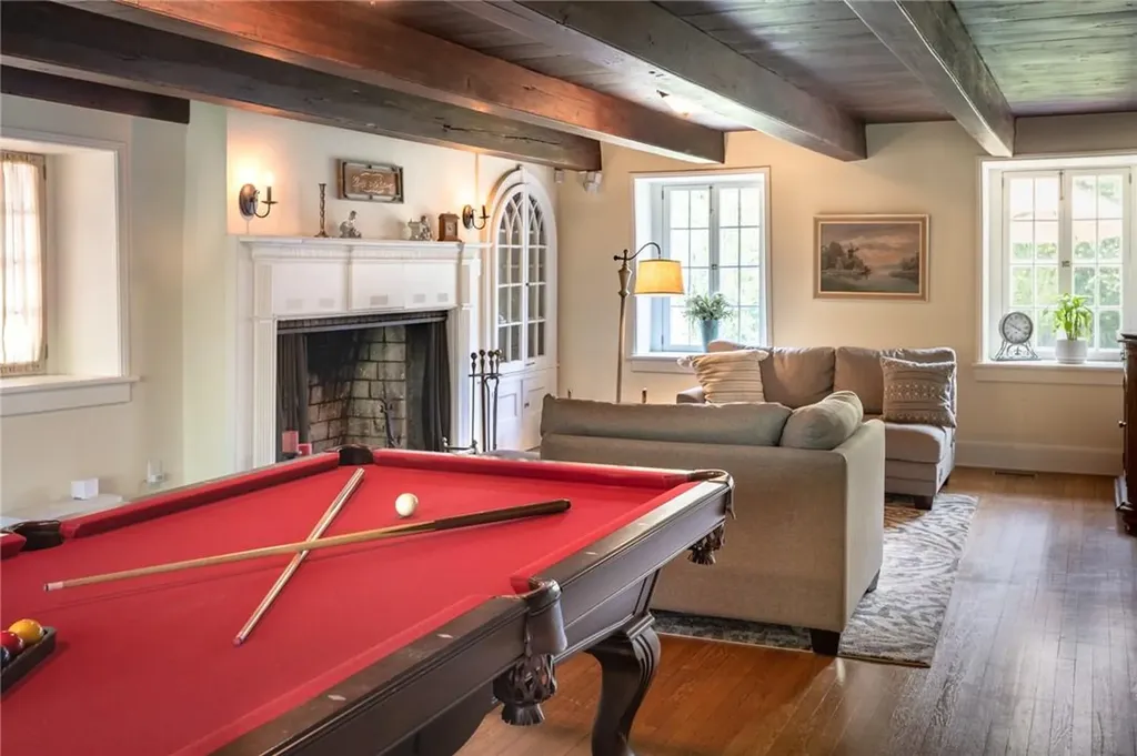 13-15 Sickletown Road Pearl River NY 10965