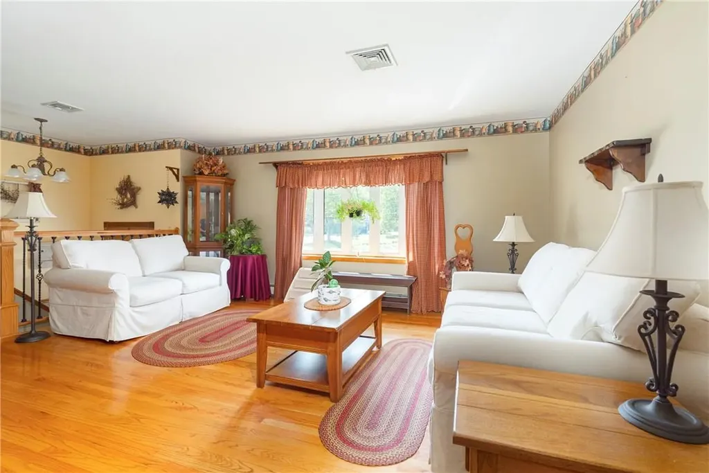 33 Violet Drive Beacon NY 12508