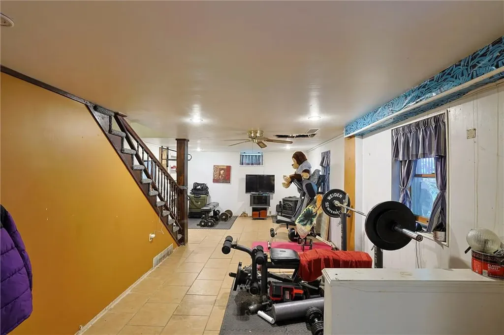 2 Roland Terrace Poughkeepsie NY 12603