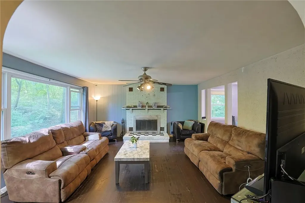 2 Roland Terrace Poughkeepsie NY 12603