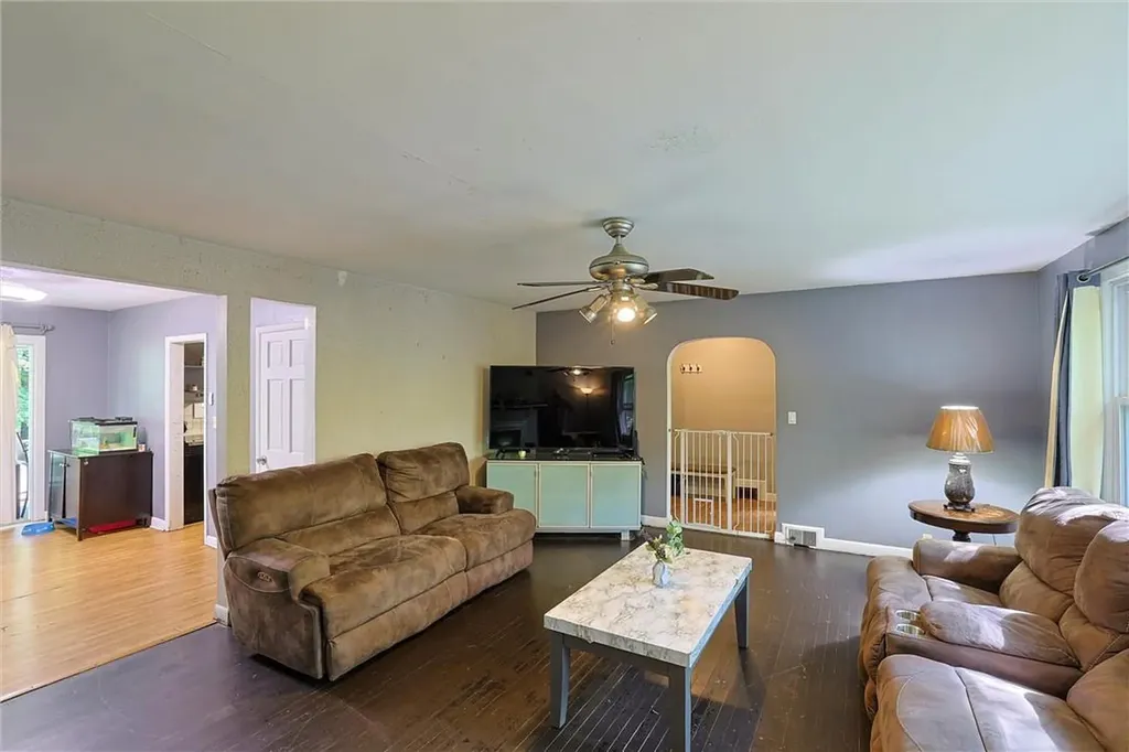 2 Roland Terrace Poughkeepsie NY 12603