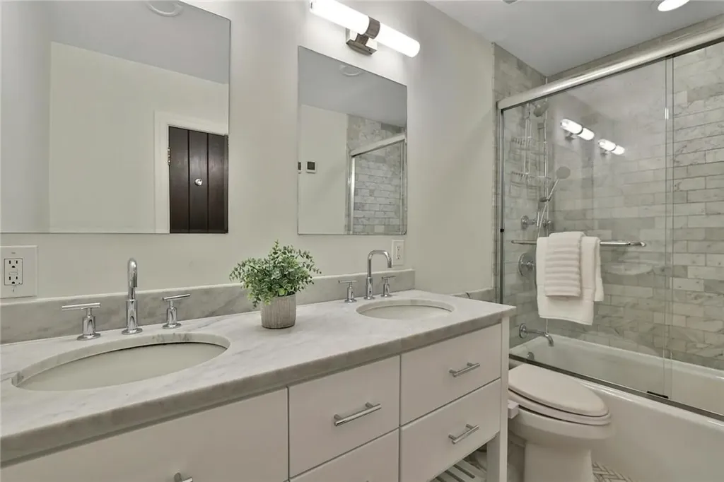 20 Tintern Lane Scarsdale NY 10583