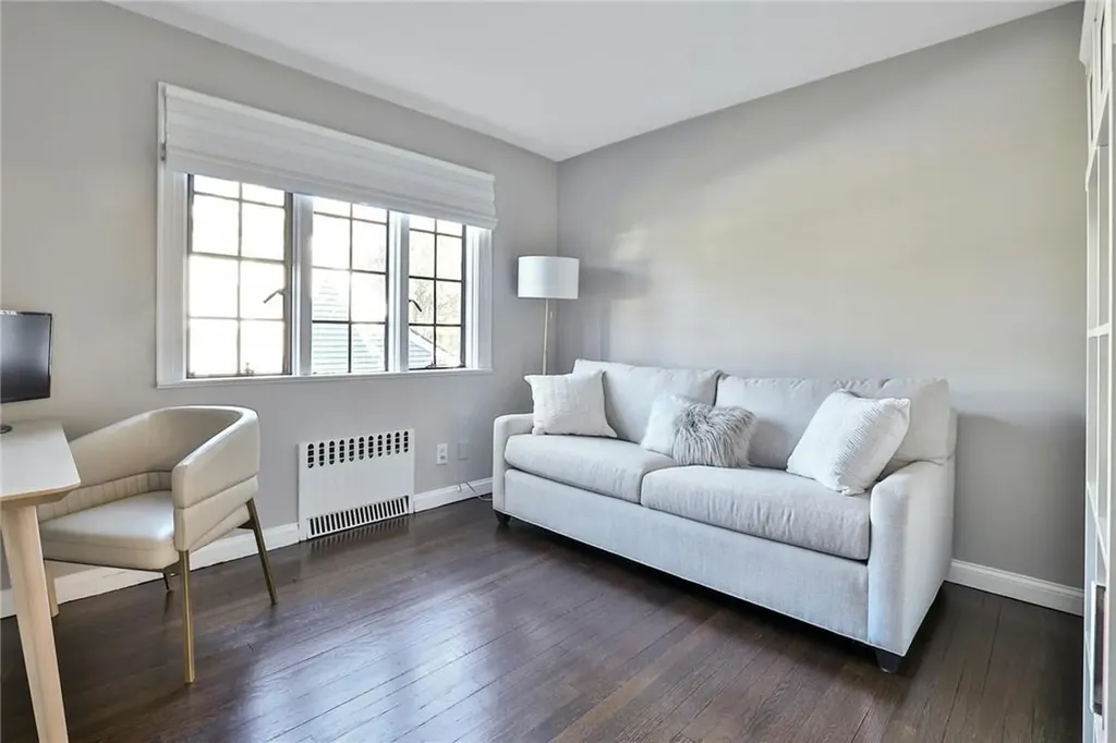 20 Tintern Lane Scarsdale NY 10583