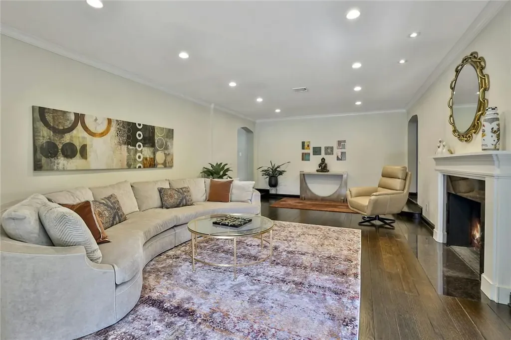 20 Tintern Lane Scarsdale NY 10583
