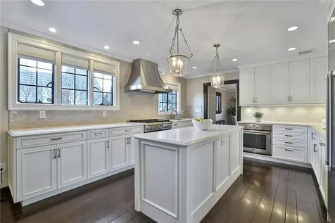 20 Tintern Lane Scarsdale NY 10583