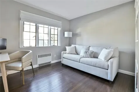 20 Tintern Lane Scarsdale NY 10583