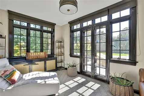 20 Tintern Lane Scarsdale NY 10583