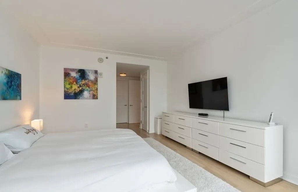 5 Renaissance Square White Plains NY 10601