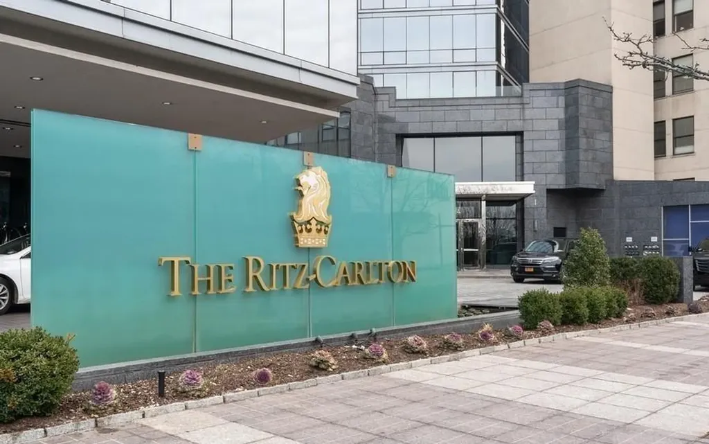 5 Renaissance Square White Plains NY 10601